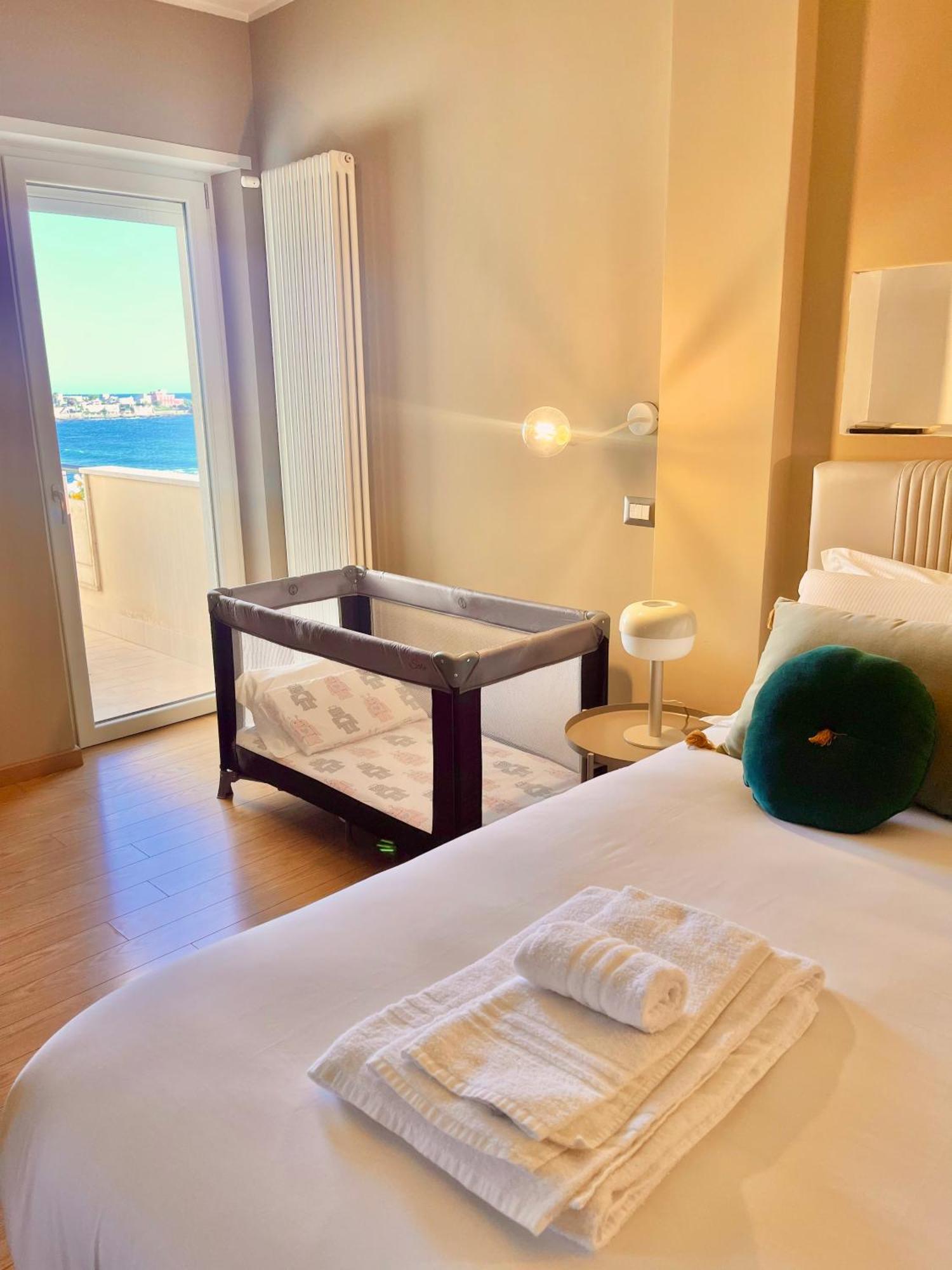 Seaside Suite チビタベッキア エクステリア 写真